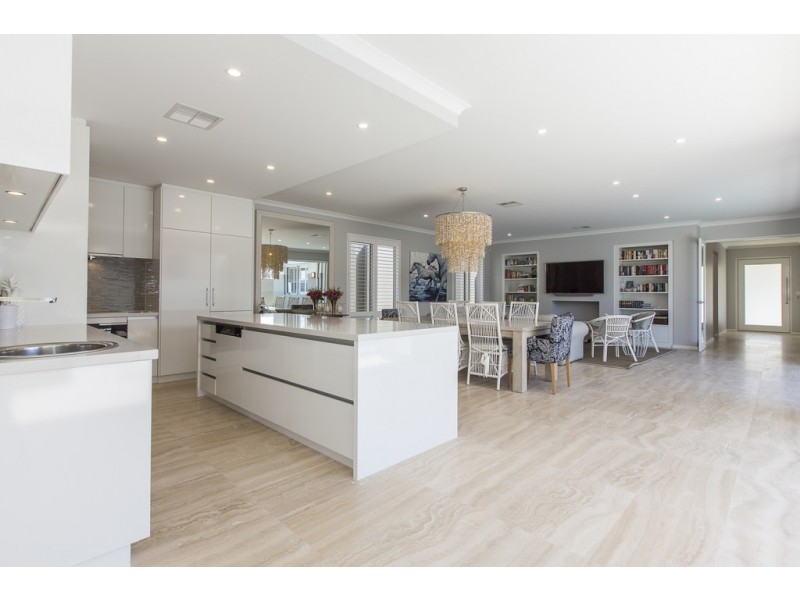 52 Kathleen Street, Cottesloe WA 6011