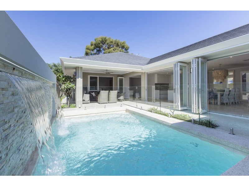 52 Kathleen Street, Cottesloe WA 6011