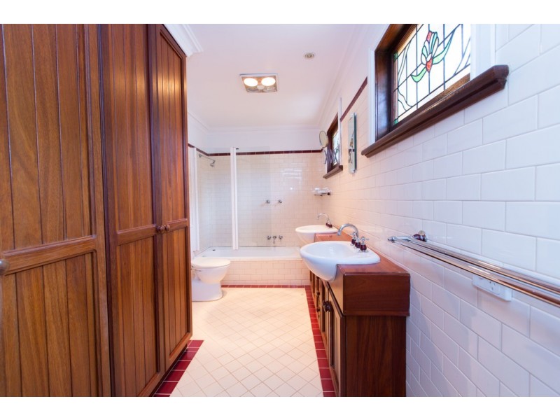 2 Ord Street, Nedlands WA 6009