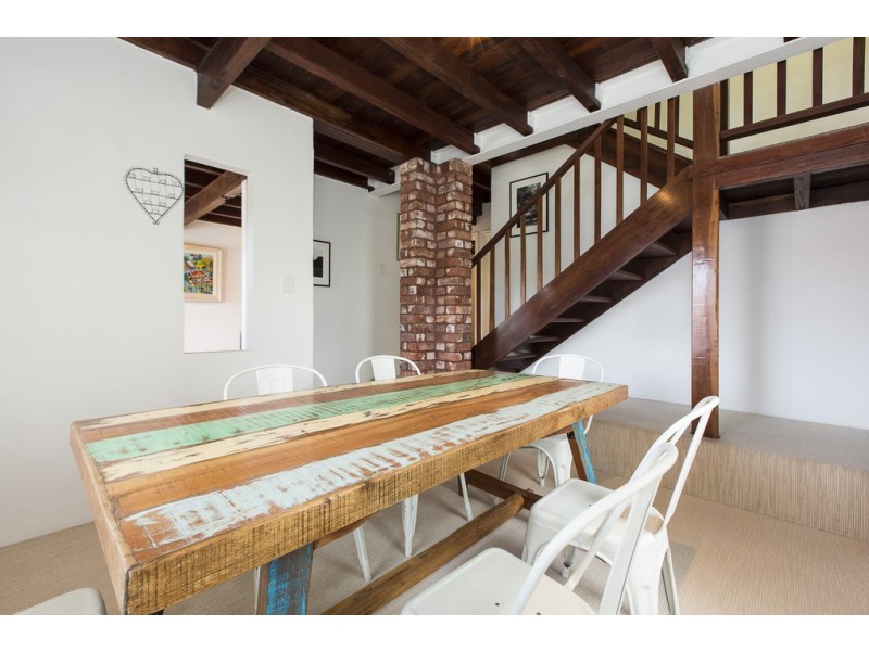 64 Thompson Road, North Fremantle WA 6159