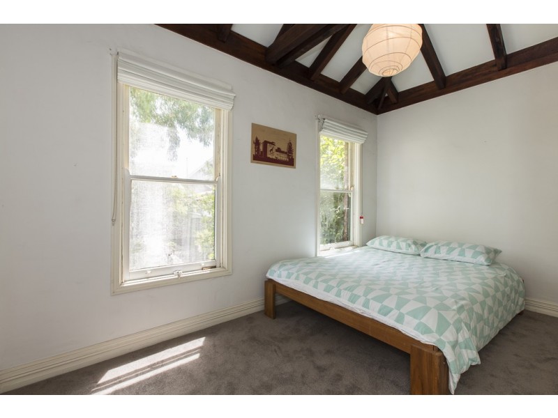 64 Thompson Road, North Fremantle WA 6159