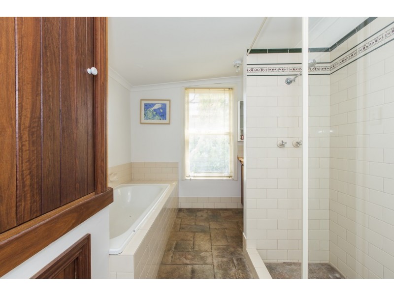 64 Thompson Road, North Fremantle WA 6159