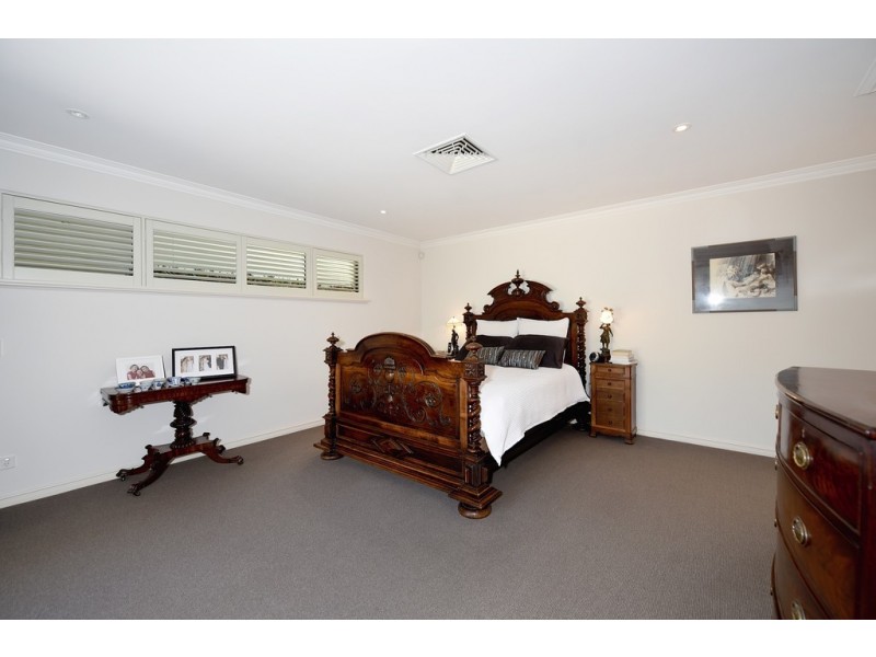 4A Beach Street, Cottesloe WA 6011