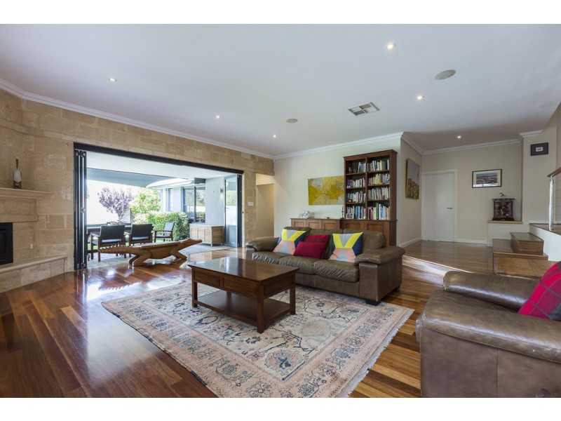 52 Brighton Street, Cottesloe WA 6011