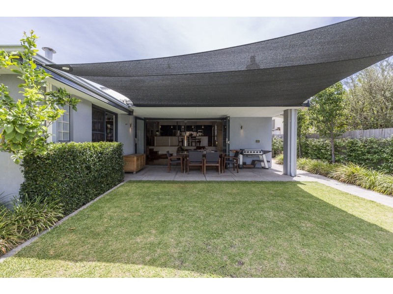 52 Brighton Street, Cottesloe WA 6011