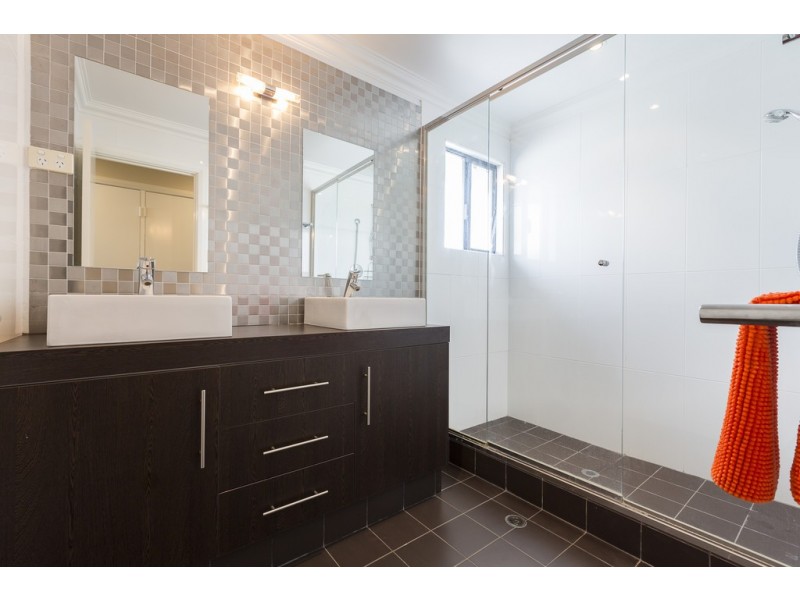 52 Brighton Street, Cottesloe WA 6011