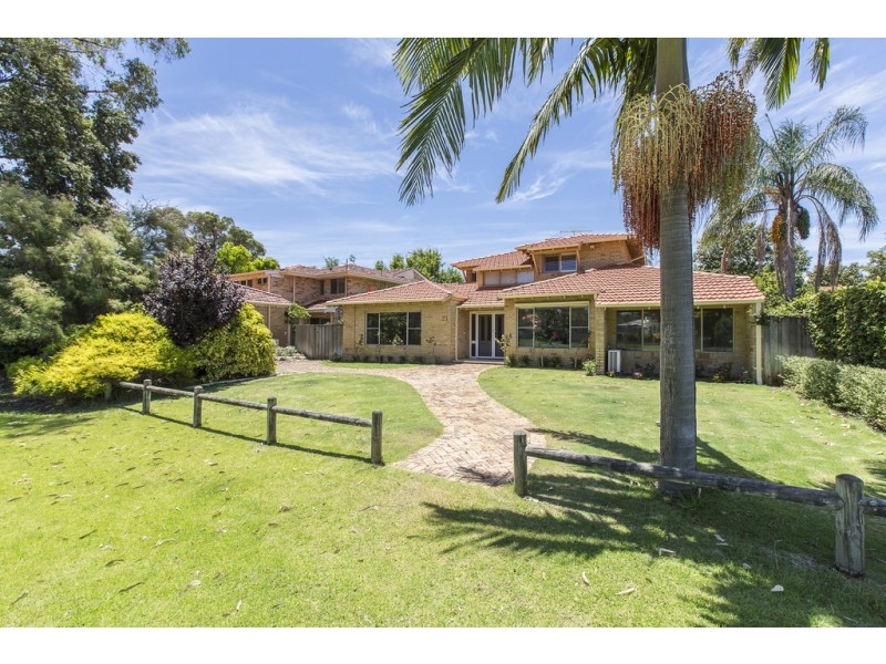 21 Grainger Drive, Mount Claremont WA 6010