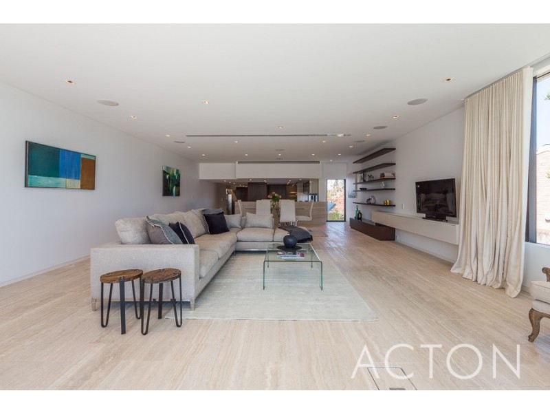 4/16 Overton Gardens, Cottesloe WA 6011