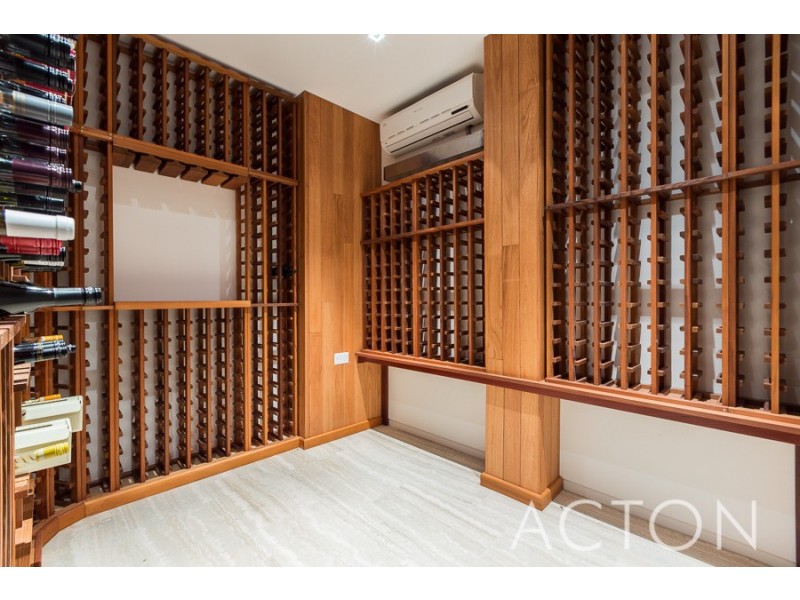 4/16 Overton Gardens, Cottesloe WA 6011