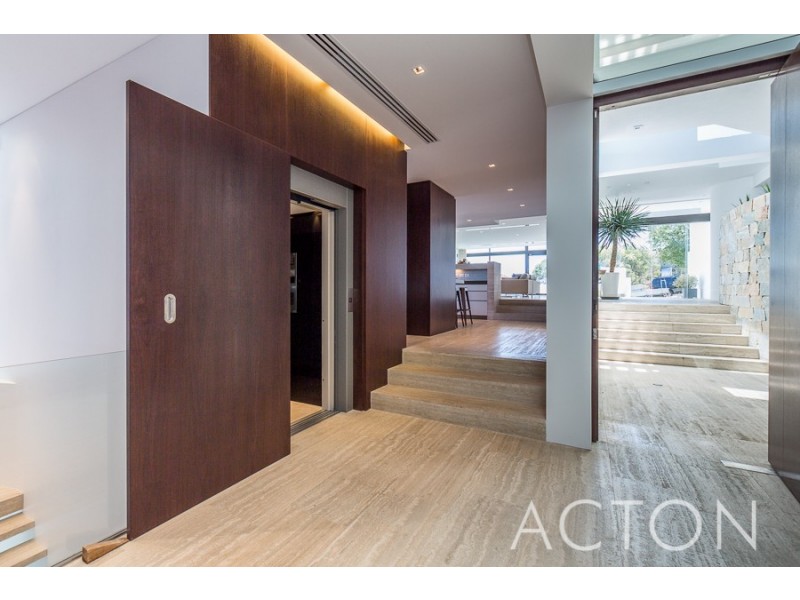 4/16 Overton Gardens, Cottesloe WA 6011