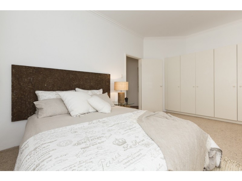 16A Deane Street, Cottesloe WA 6011