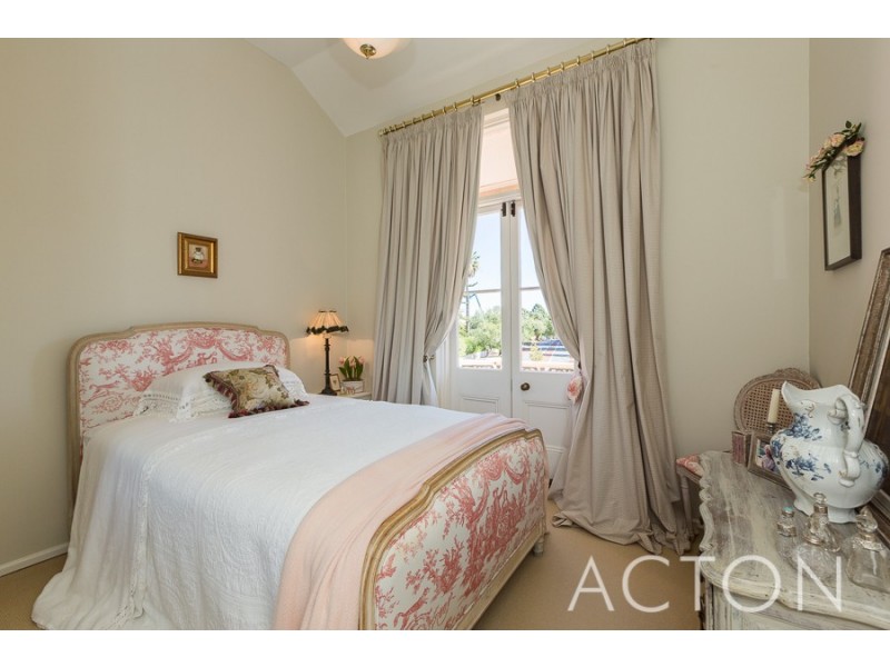 16B Victoria Avenue, Claremont WA 6010