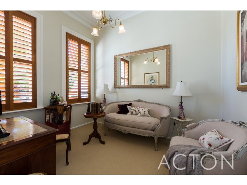 16B Victoria Avenue, Claremont WA 6010