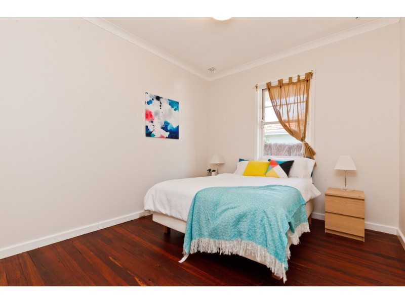 6 Jacaranda Avenue, Mount Claremont WA 6010