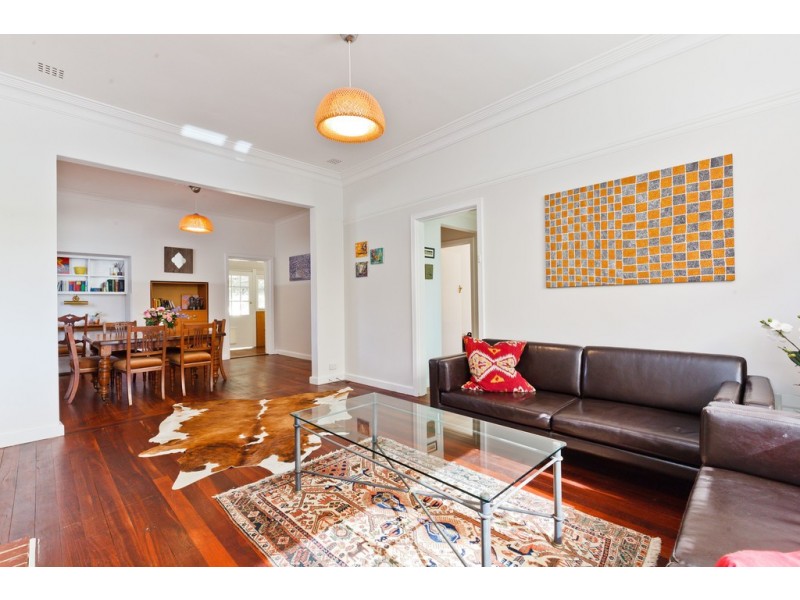 6 Jacaranda Avenue, Mount Claremont WA 6010