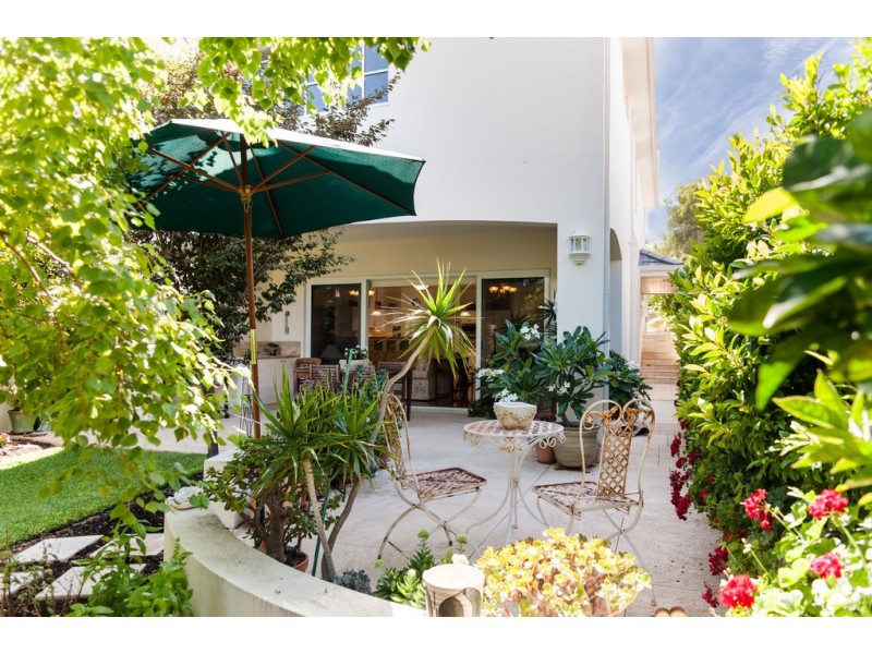 9 Salisbury Street, Cottesloe WA 6011