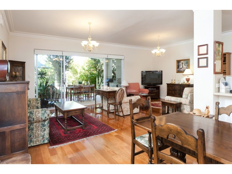 9 Salisbury Street, Cottesloe WA 6011