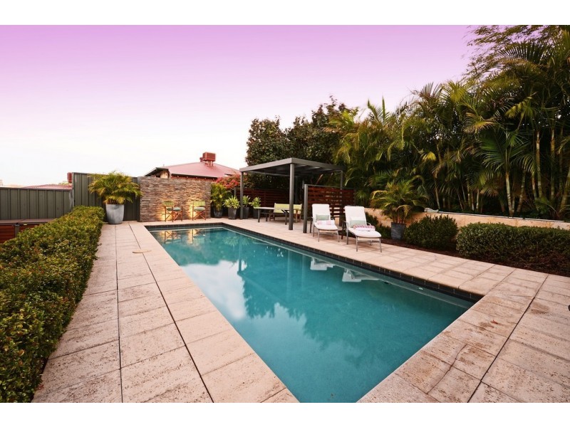 19 McClemans Road, Mount Claremont WA 6010