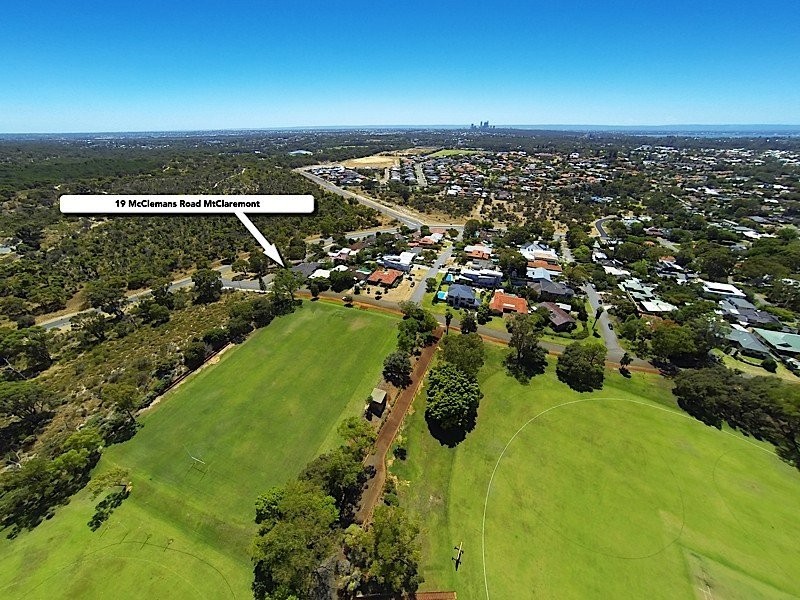 19 McClemans Road, Mount Claremont WA 6010