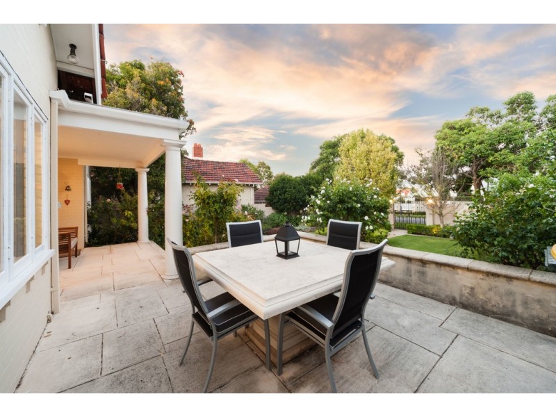 9 Grange Street, Claremont WA 6010