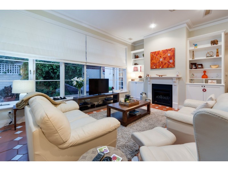 9 Grange Street, Claremont WA 6010