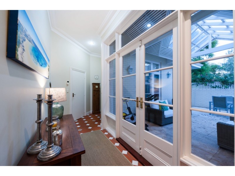 9 Grange Street, Claremont WA 6010