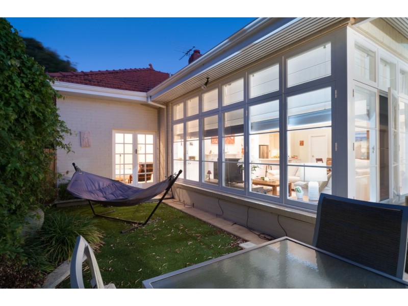 9 Grange Street, Claremont WA 6010