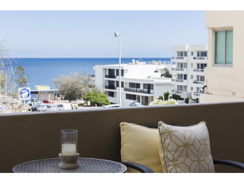 8/15 Eric Street, Cottesloe WA 6011