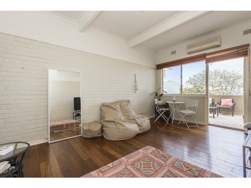 8/15 Eric Street, Cottesloe WA 6011