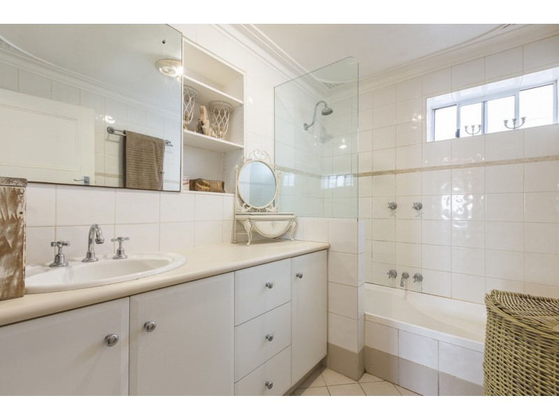 32 Monument Street, Mosman Park WA 6012