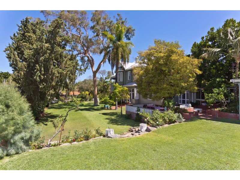 37 Leake Street, Peppermint Grove WA 6011