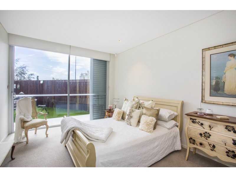 32/11 Leighton Beach Blvd, North Fremantle WA 6159