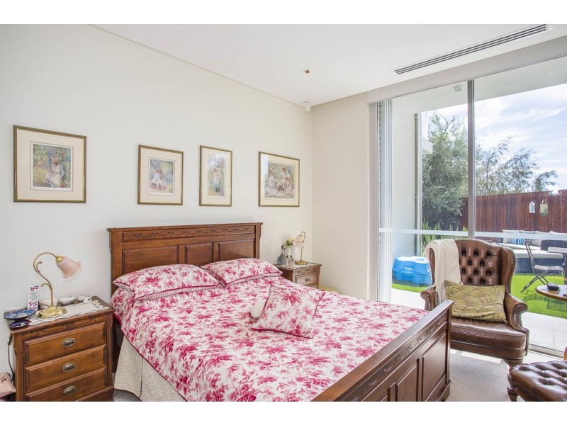 32/11 Leighton Beach Blvd, North Fremantle WA 6159