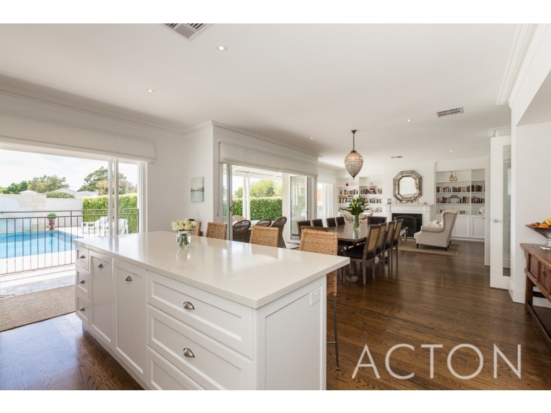 77 Rosewood Avenue, Woodlands WA 6018