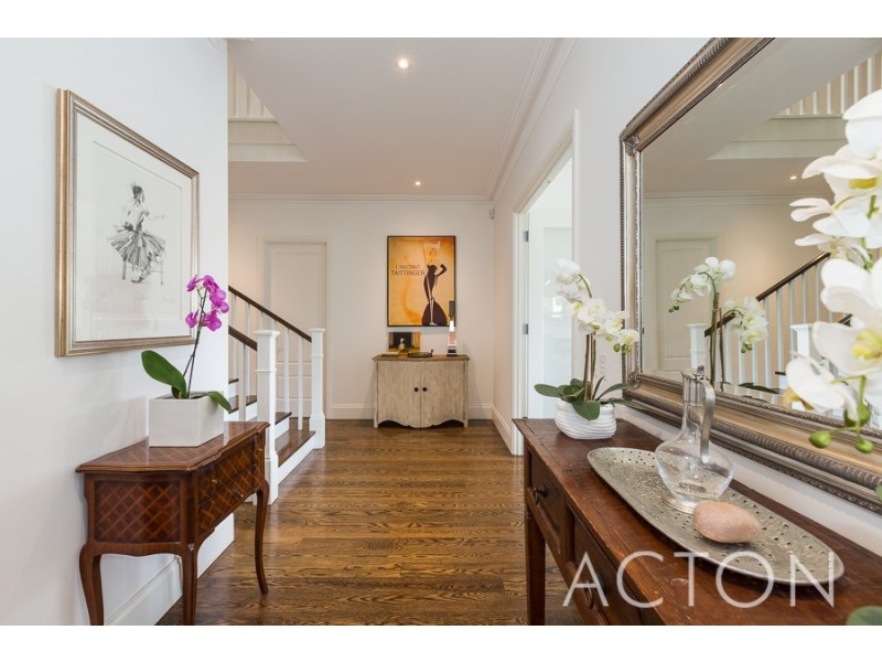 77 Rosewood Avenue, Woodlands WA 6018