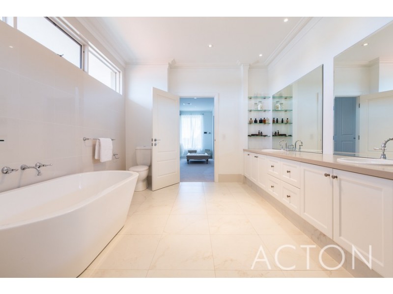 77 Rosewood Avenue, Woodlands WA 6018