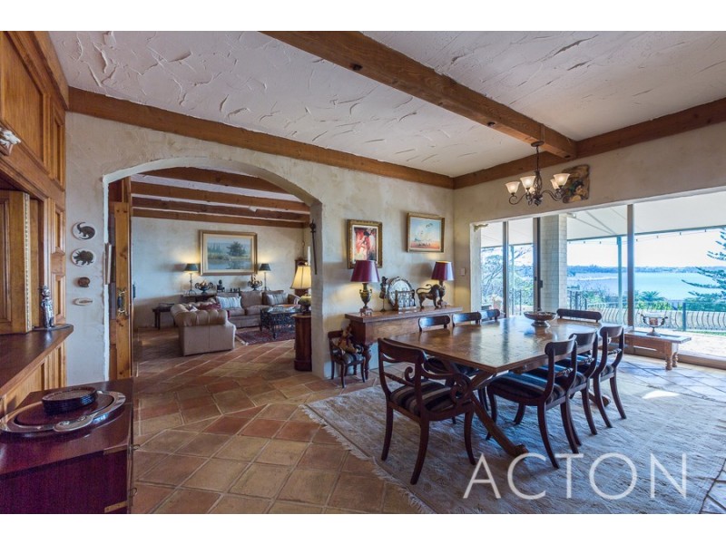 17 Saunders Street, Mosman Park WA 6012