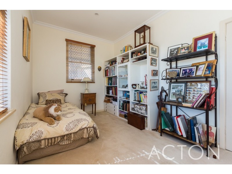 17 Saunders Street, Mosman Park WA 6012