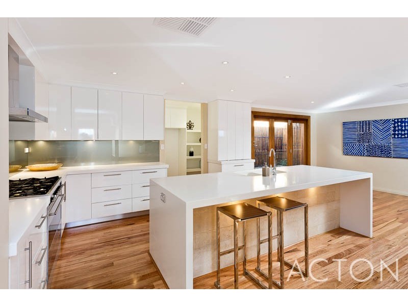 5A Samson Street, Mosman Park WA 6012