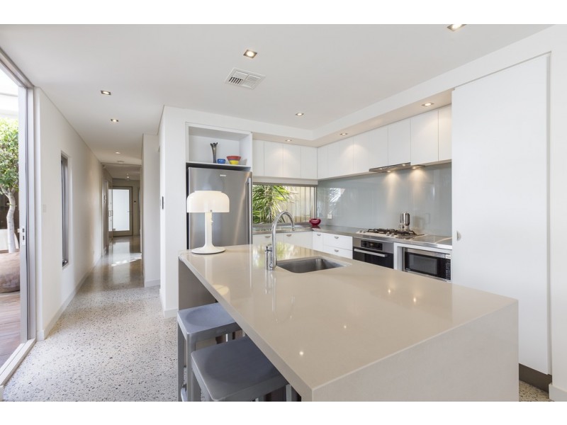 21 Wentworth Street, Cottesloe WA 6011