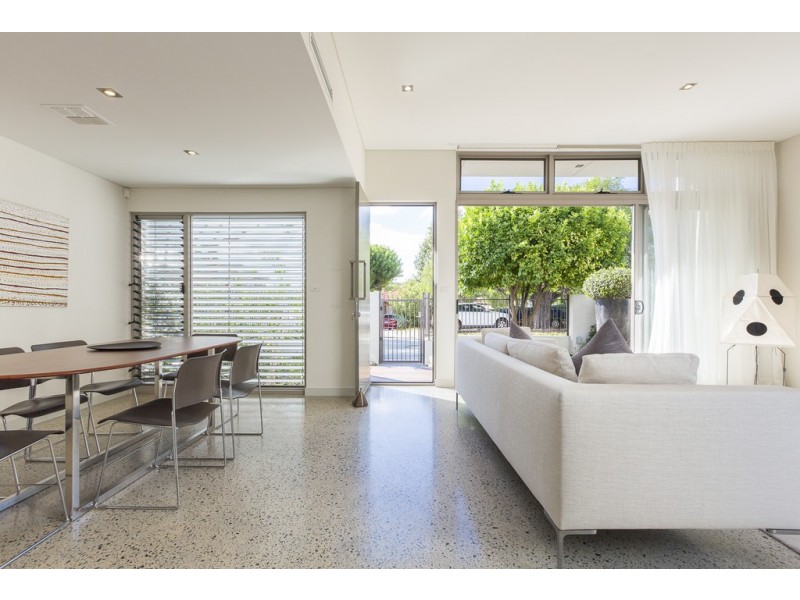 21 Wentworth Street, Cottesloe WA 6011