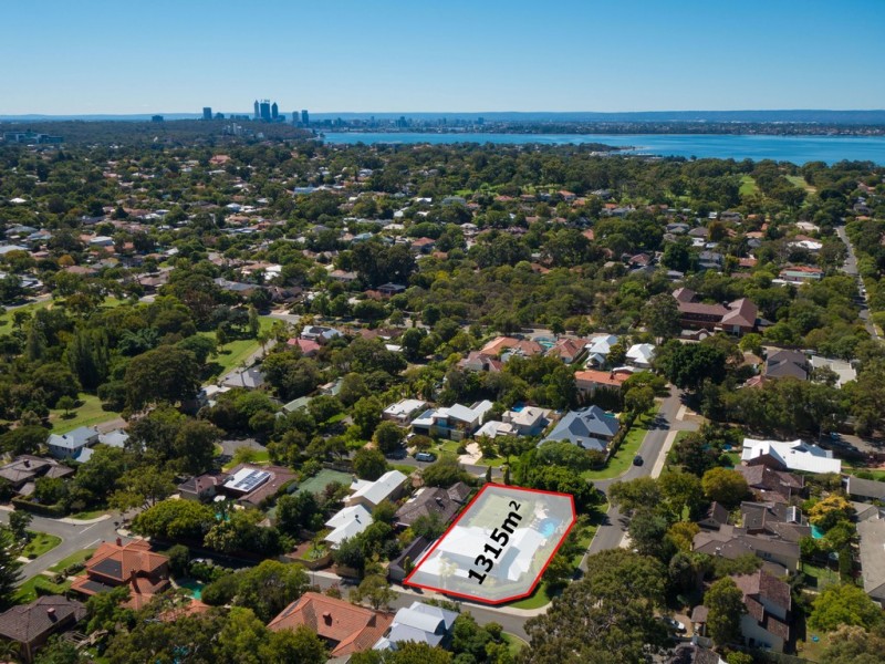 7 Watkins Road, Dalkeith WA 6009