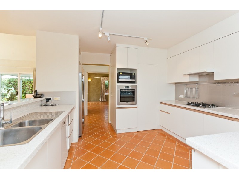 31 Brighton Street, Cottesloe WA 6011