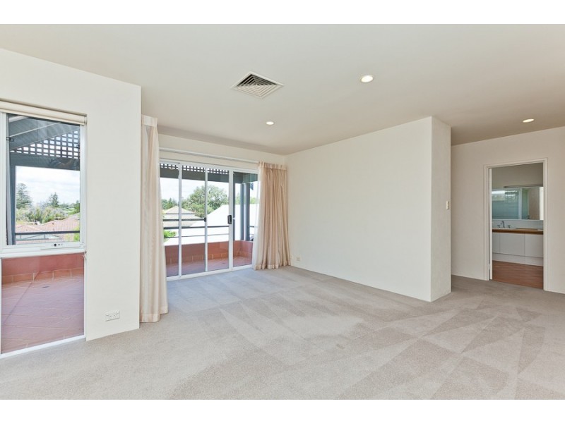 31 Brighton Street, Cottesloe WA 6011