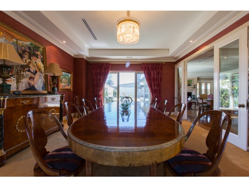 4 Hawkstone Street, Cottesloe WA 6011