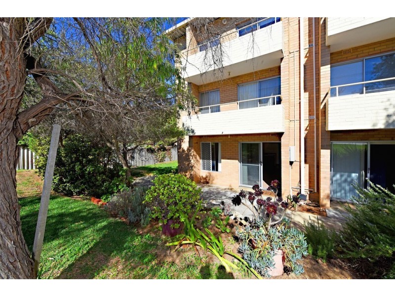 3/10 Murray Avenue, Mosman Park WA 6012