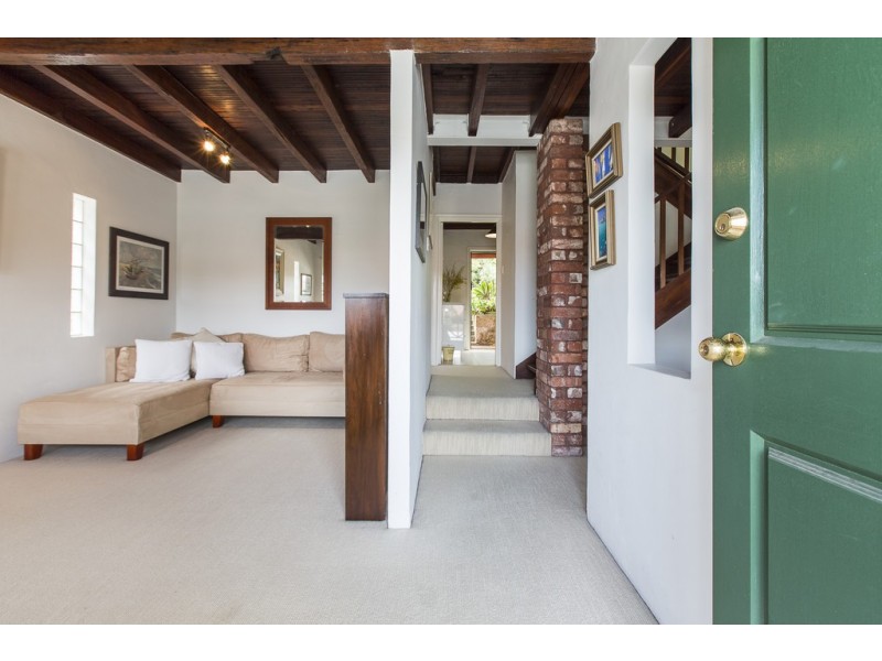 64 Thompson Road, North Fremantle WA 6159