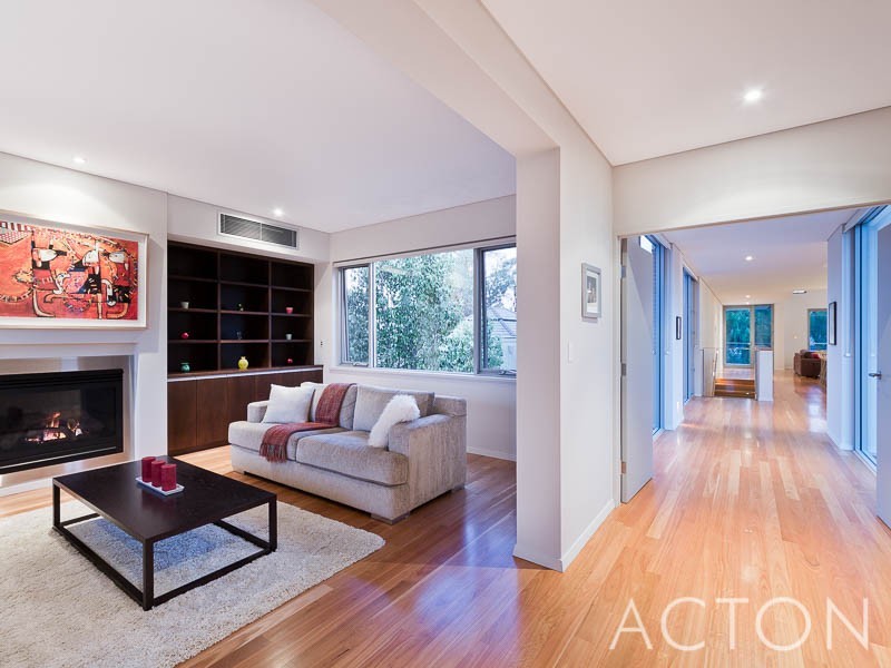 47 Fortview Road, Mount Claremont WA 6010