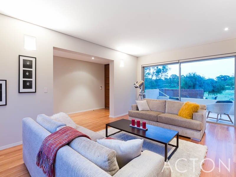 47 Fortview Road, Mount Claremont WA 6010