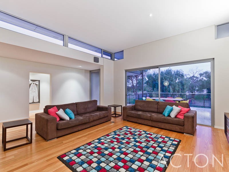 47 Fortview Road, Mount Claremont WA 6010